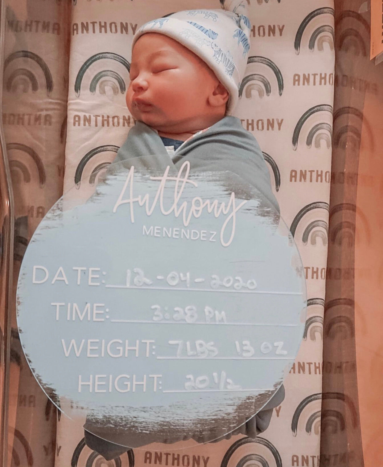 Sofi’s baby name plate